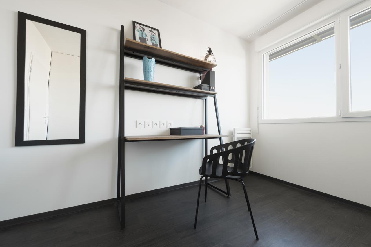 Residence Uxco Kampus 30 Ex Suiteasy Ним Экстерьер фото